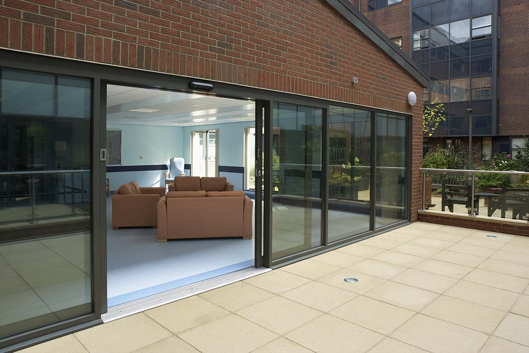 Sheffield General Hospital Day Care Modular Building Extension Entrance